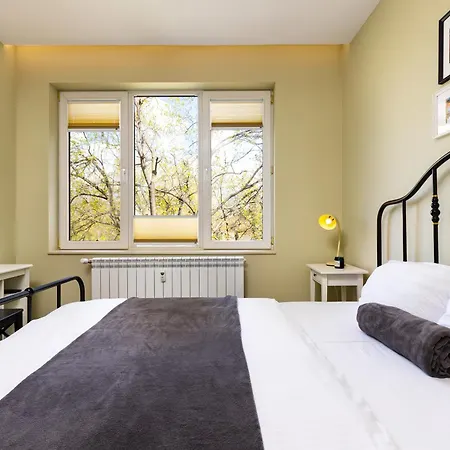 Serene Living In The Heart Of Apartment Plovdiv