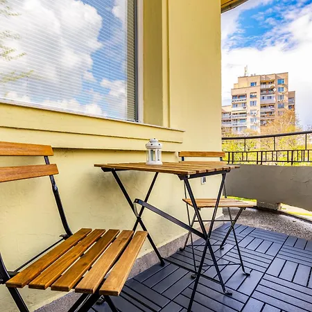 Serene Living In The Heart Of Apartament *