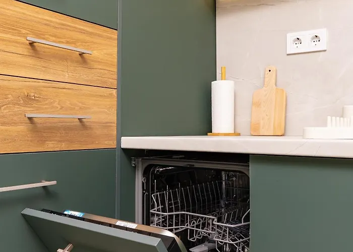 Serene Living In The Heart Of By Flat Mаnager 普罗夫迪夫