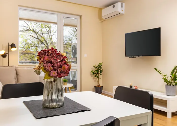 Serene Living In The Heart Of By Flat Mаnager Filibe